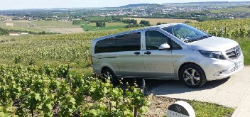 paris champagne tour veuve clicquot